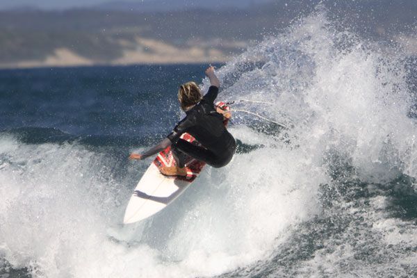 floater surf lessons Middleton